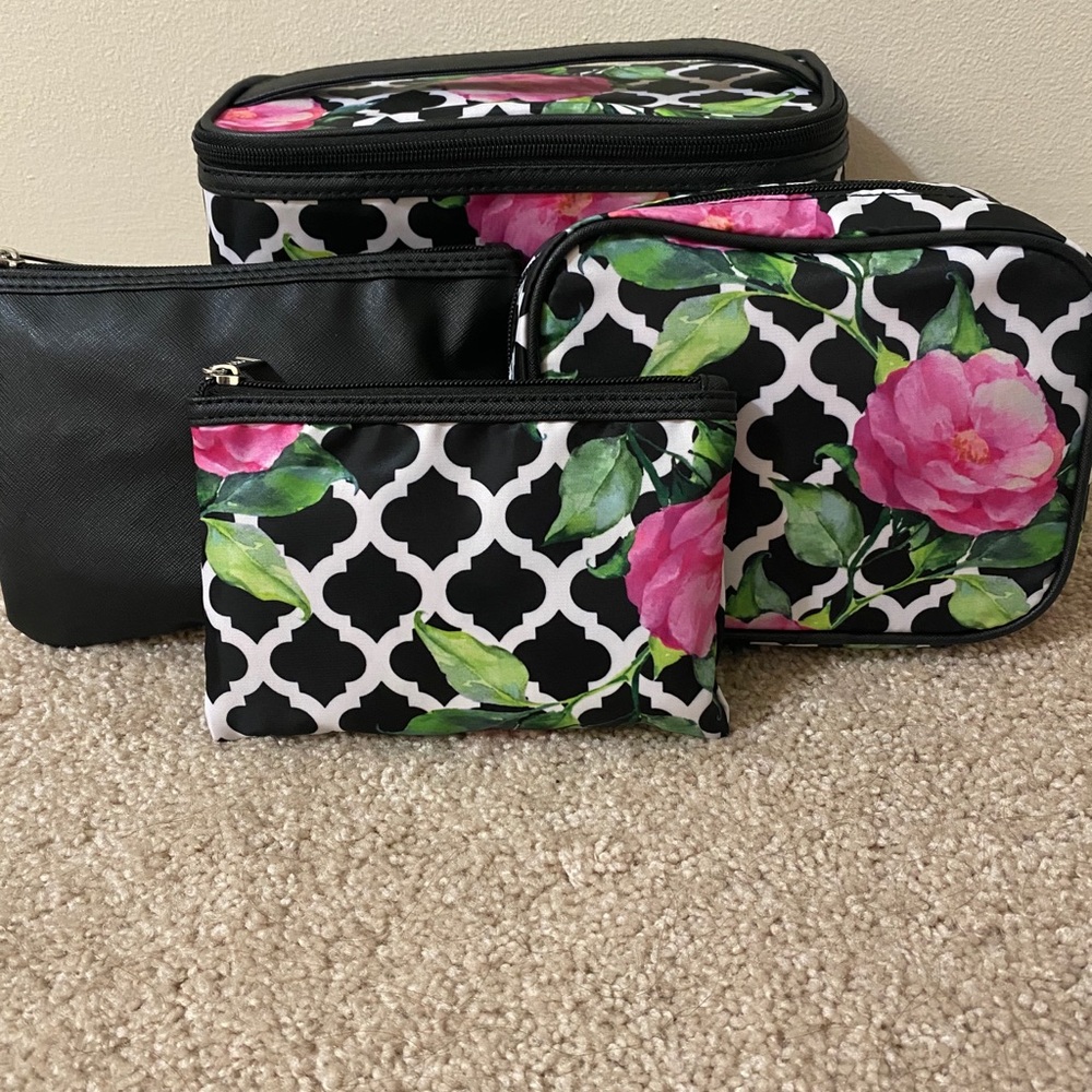 Make up bag set